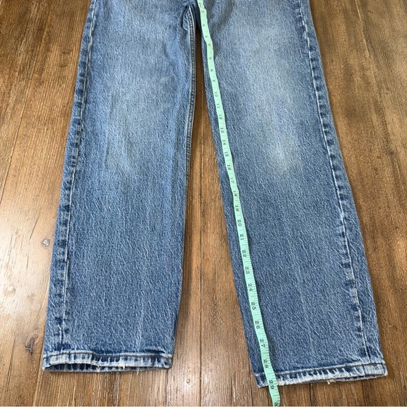Abercrombie & Fitch The Dad High Rise Denim Jeans Medium Wash straight leg - Picture 10 of 13